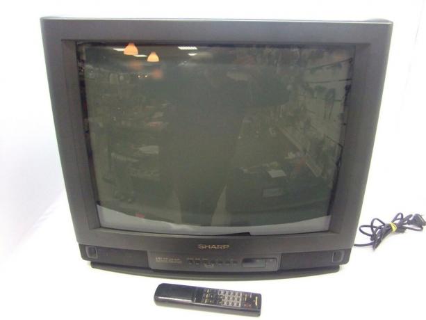 Příklad CRT TV