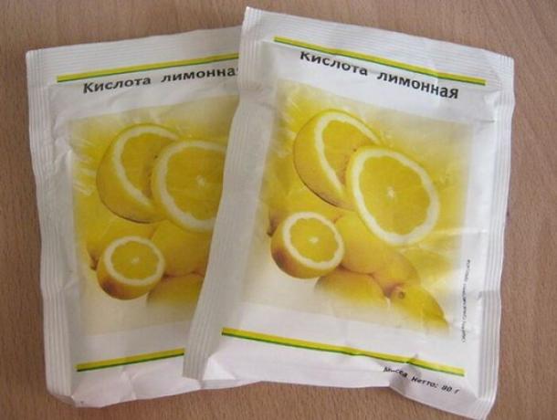 Kyselina citronová a soda - dvě hlavní složky.