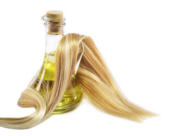 Olivový olej je skvělý účinek na vlasy. / Foto: spaatthemontcalm.co.uk