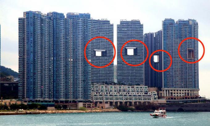 „Netěsné“ mrakodrapy Hong Kong.