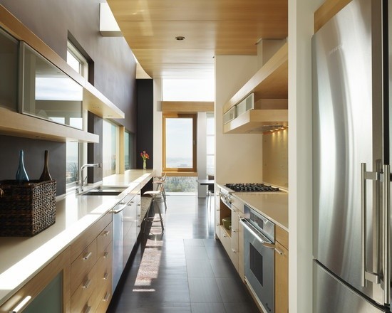 design úzké kuchyně 8 m2