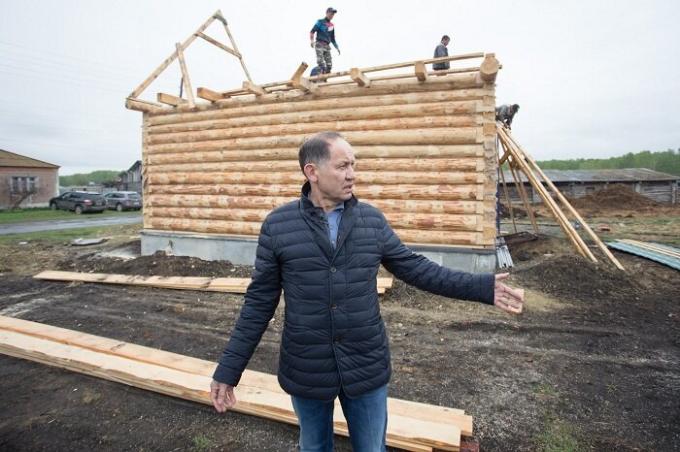 Podnikatel Kamil Khairullin zahájena výstavba nových domů v rodné obci Sultanov (Čeljabinsk region).