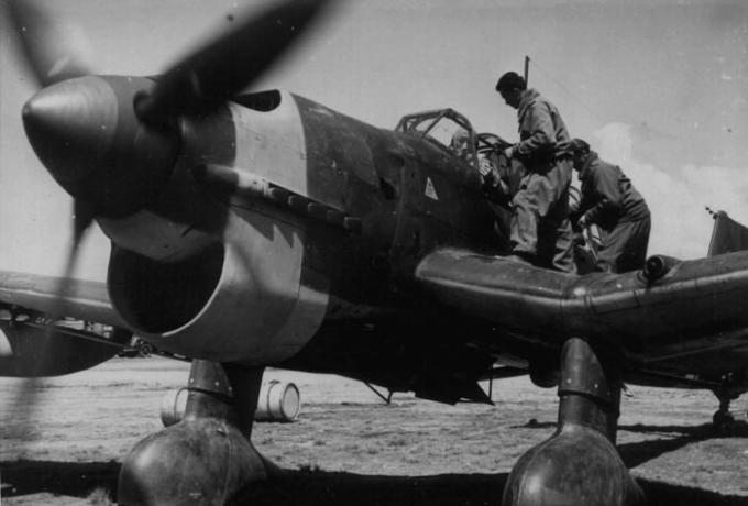 „Stuck“ na obloze, proč Junkers Ju 87 není zatahovacím podvozkem během letu a hrozného řevu před skládky bomby