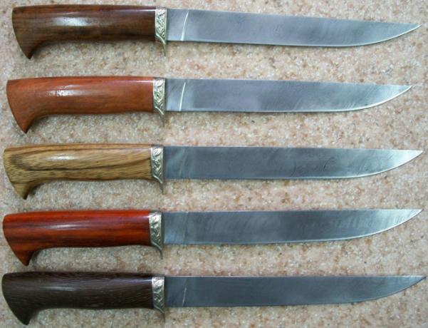Nože jsou vyrobeny z různých ocelí. / Foto: specnazdv.ru.