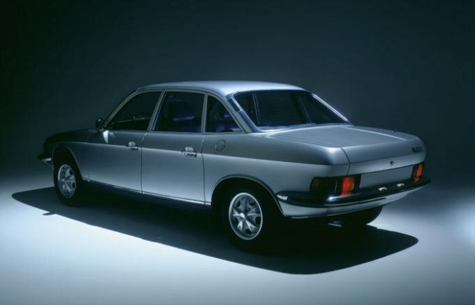 Moderní design NSU Ro 80 byl použit v následujících modelů Audi.