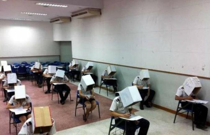 Drsné čínské zkoušky.