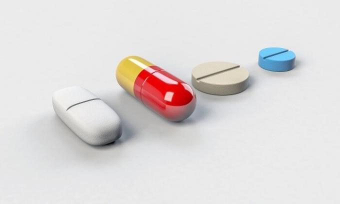 Některé pilulky jsou škodlivé namísto dobra, musí být obzvláště opatrní. / Foto: scopeblog.stanford.edu