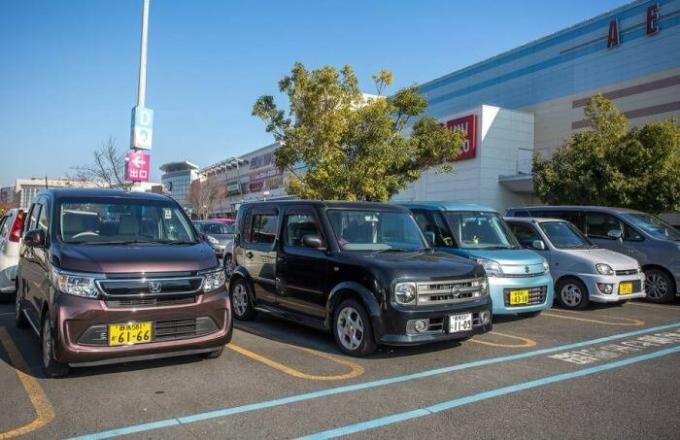 7 fakta o podivné japonské vozy, nebo na cestách, než samotní Japonci