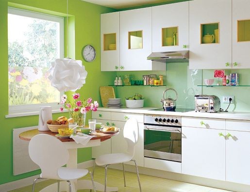 Harmonické barevné schéma pro malou kuchyň