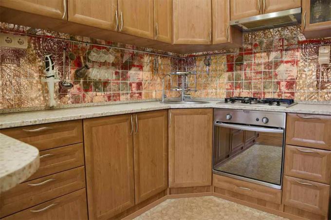 mozaikový panel pro kuchyň
