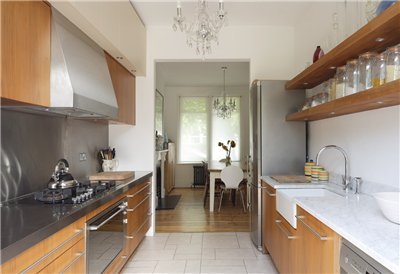 Dlouhá úzká kuchyně - uspořádání (41 fotografií) pohodlného prostoru