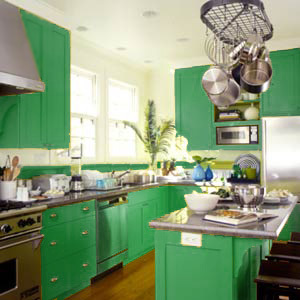 Originální kuchyňská souprava v zelené barvě